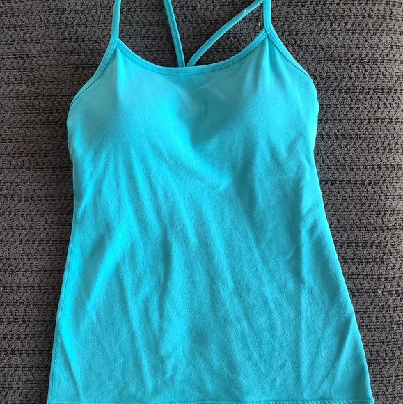 Lululemon. Light blue. Sz.4 - Picture 1 of 2
